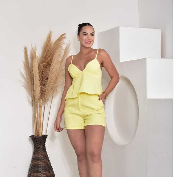 Conjunto Feminino Short +top Cropped Babado Alfaiataria Tendencia