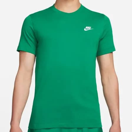 Camiseta Nike Sportswear Club