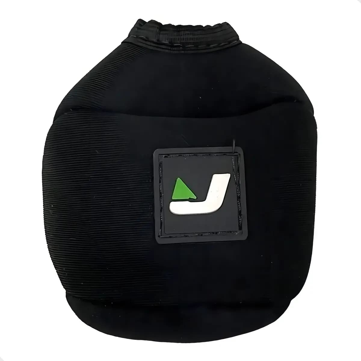 Capa Protetora De Carretilha Jogá Neoprene Perfil Baixo T. P Cor Preto Desenho do tecido  Liso