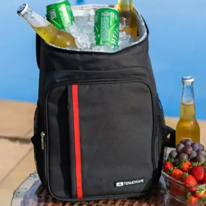 Mochila Térmica Termowave Cooler para bebidas praia bag viagem trilha camping trekking cerveja impermeável preta marmita